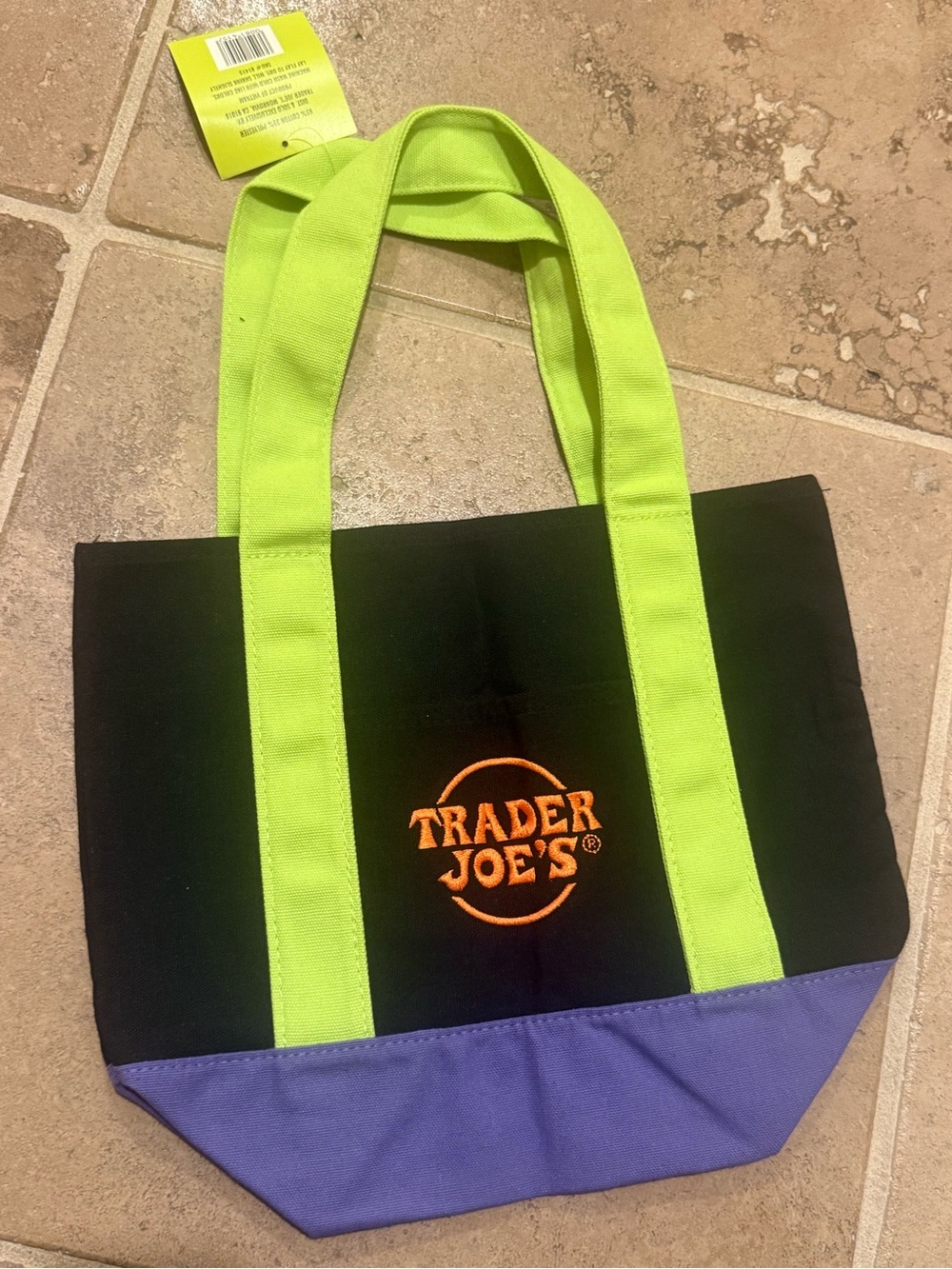 Trader Joe’s 2025 fall multicolor tote bag NWT